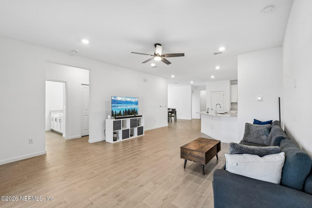 9729 GAYNOR Circle, Jacksonville, FL 32219, Jacksonville, FL - photo 2