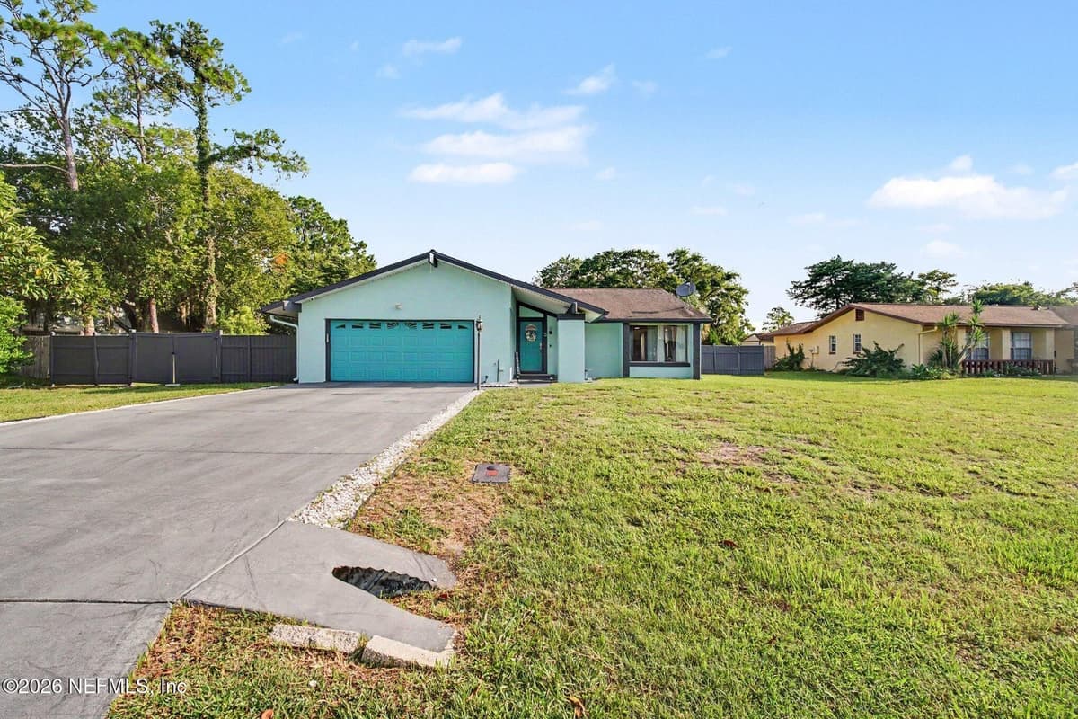 3 CLARK Lane, Palm Coast, FL 32137, Palm Coast, FL - photo 2