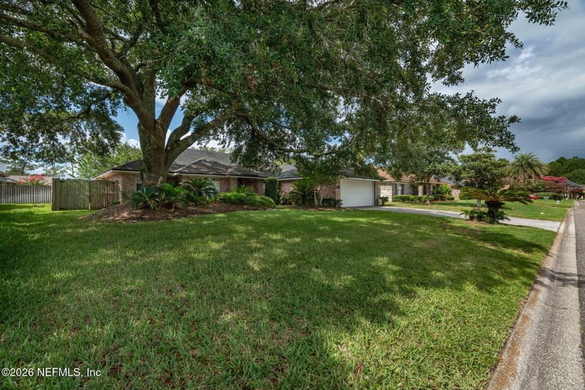1824 DAYTONA Lane, Jacksonville, FL 32218