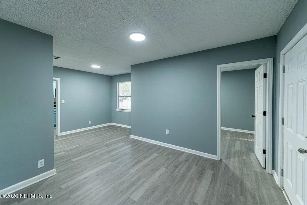 1008 WESTBROOK Circle W, Jacksonville, FL 32209, Jacksonville, FL - photo 2