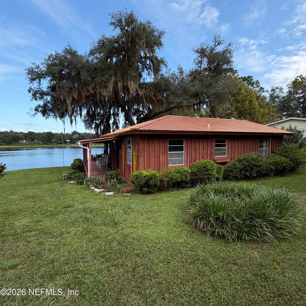 172 SILVER LAKE Drive, Interlachen, FL 32148, Interlachen, FL - photo 1