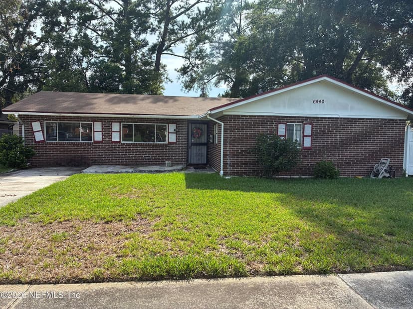 6440 MANHATTAN Drive, Jacksonville, FL 32219