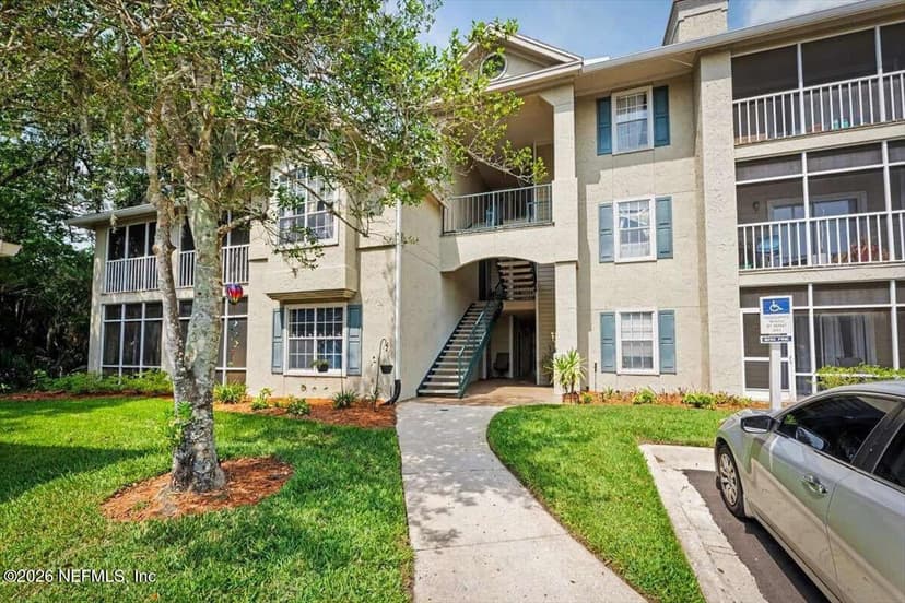 900 IRONWOOD Drive 913, Ponte Vedra Beach, FL 32082