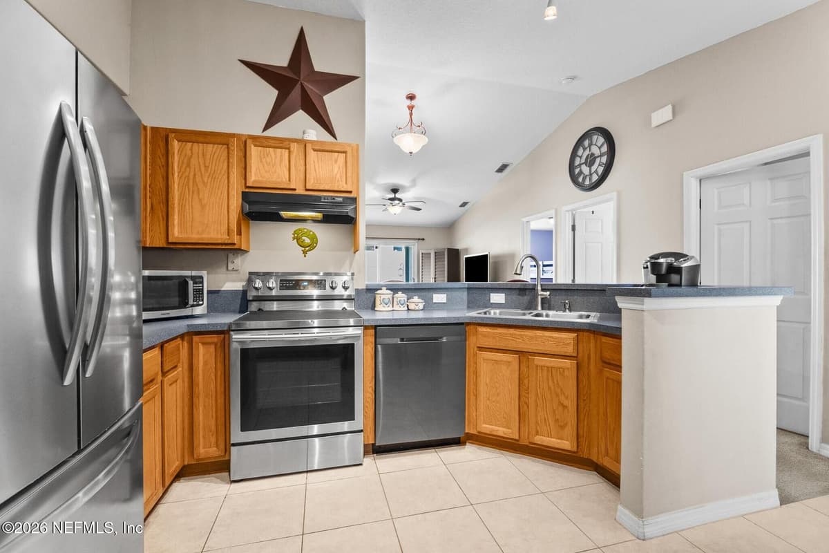 109 VILLAGE Drive, Welaka, FL 32193, Welaka, FL - photo 2