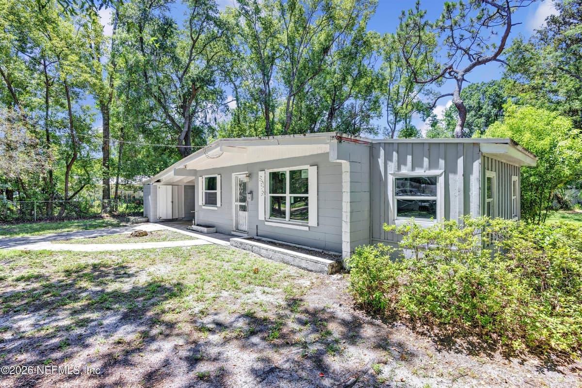 8916 YEOMAN Drive, Jacksonville, FL 32208, Jacksonville, FL - photo 3