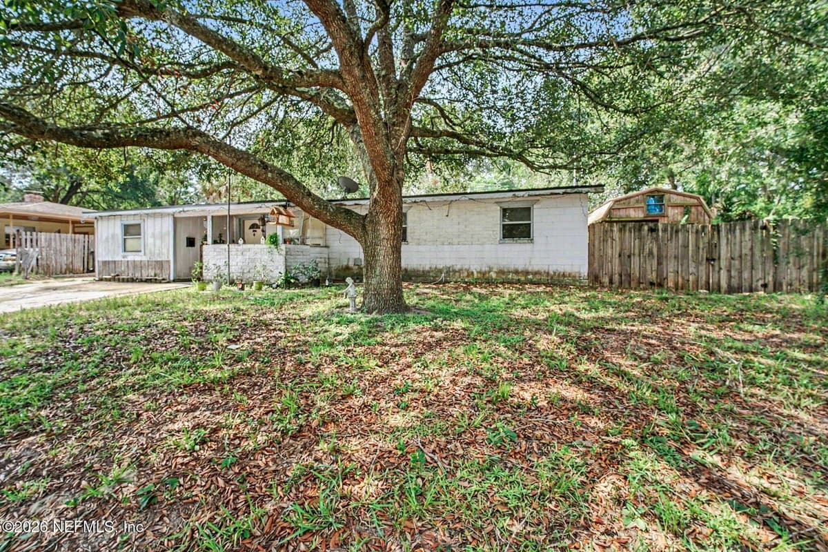 7514 DALEHURST Drive S 8-A, Jacksonville, FL 32277, Jacksonville, FL - photo 2