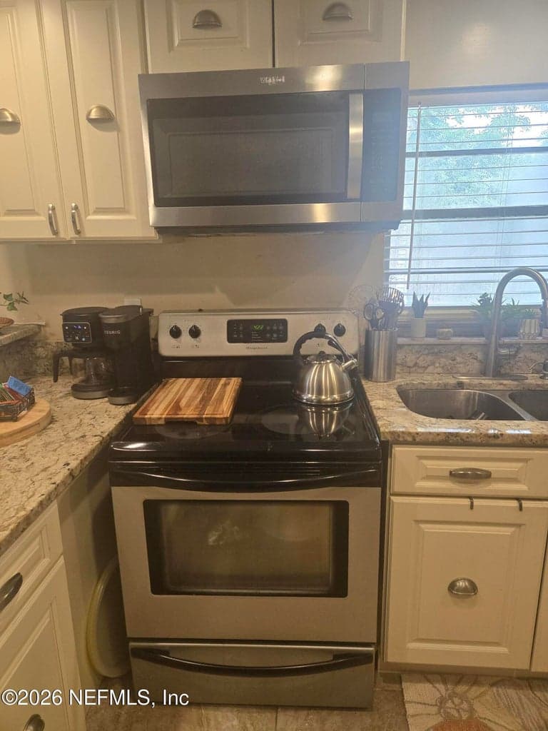 6215 WOODLAWN Court, Jacksonville, FL 32209, Jacksonville, FL - photo 2