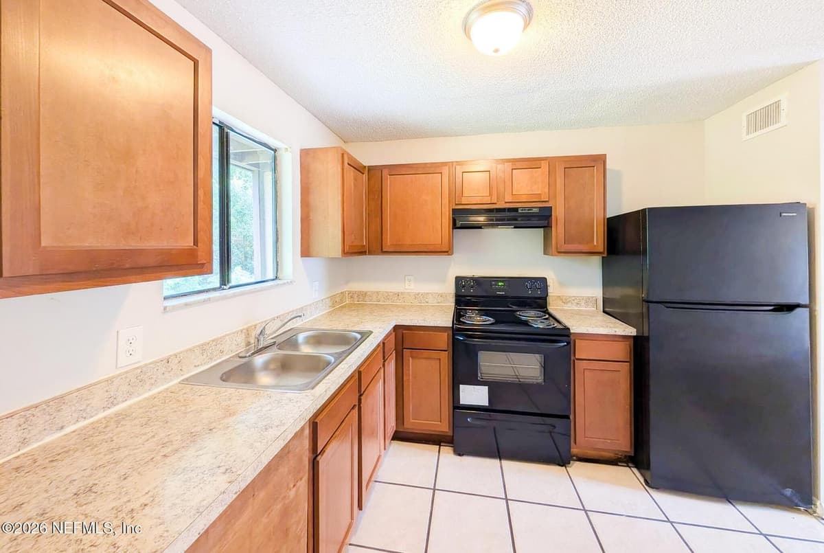 5224 WESTCHASE Court, Jacksonville, FL 32210, Jacksonville, FL - photo 3