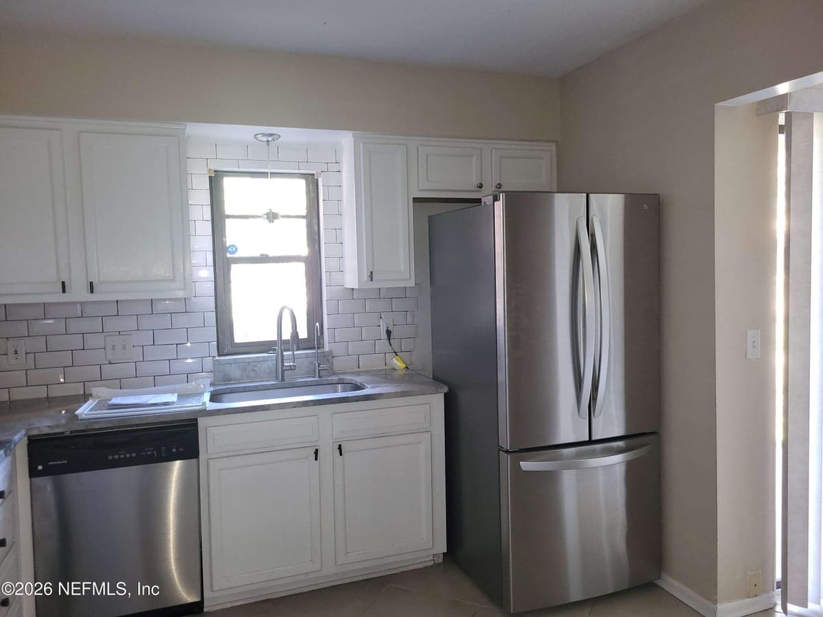 7647 LAS PALMAS Way 224, Jacksonville, FL 32256, Jacksonville, FL - photo 2