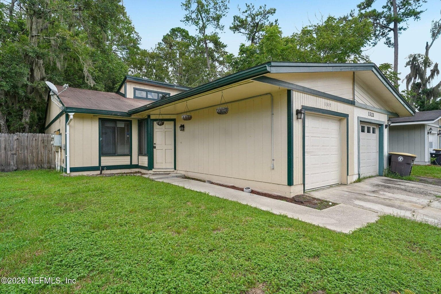 1317 ELLIS TRACE Drive W, Jacksonville, FL 32205, Jacksonville, FL - photo 1