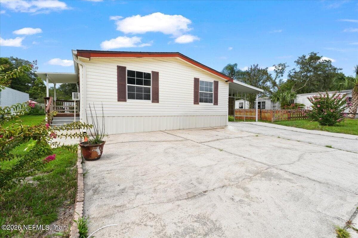 7605 SUNWOOD Drive, Jacksonville, FL 32256, Jacksonville, FL - photo 2