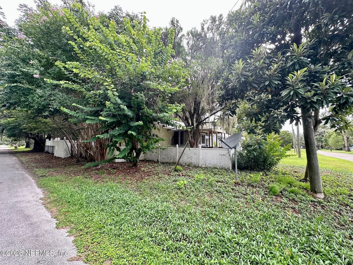 414 CHESTNUT Street, Crescent City, FL 32112, Crescent City, FL - photo 2