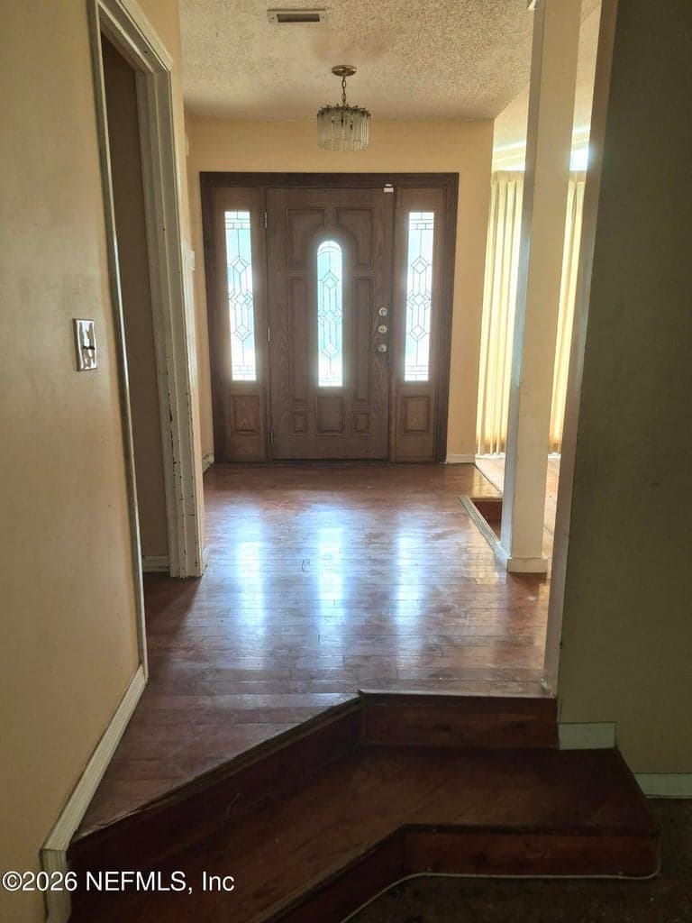 6046 KINNON Drive, Jacksonville, FL 32209, Jacksonville, FL - photo 2