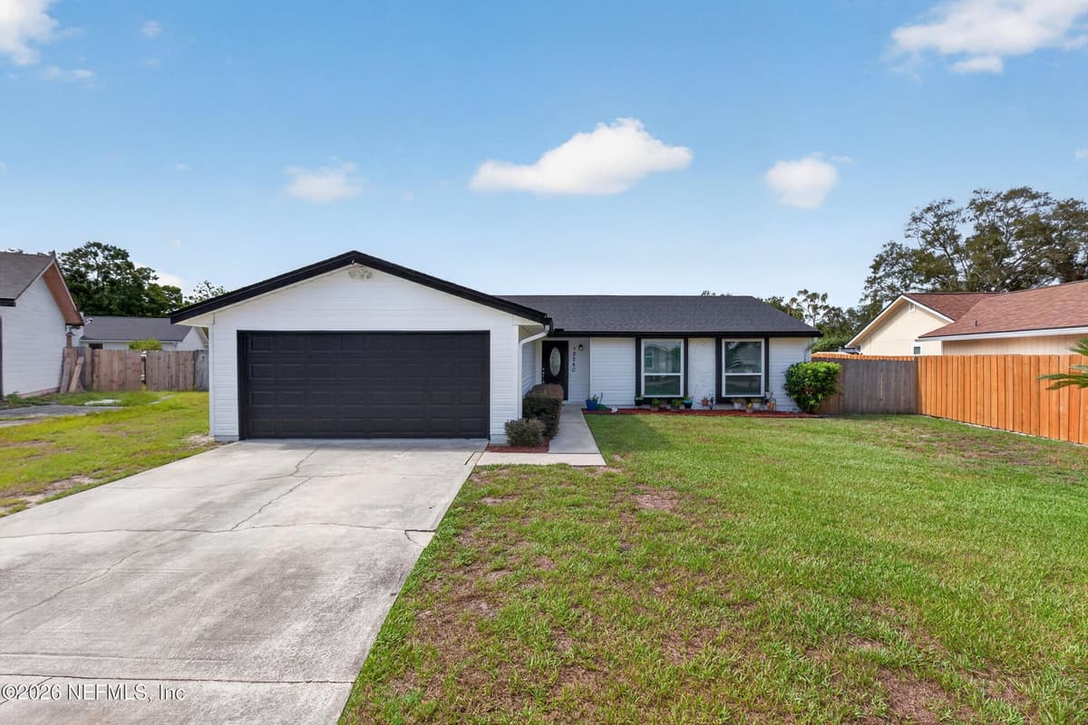 12240 CHIPPENHAM Court, Jacksonville, FL 32225, Jacksonville, FL - photo 3