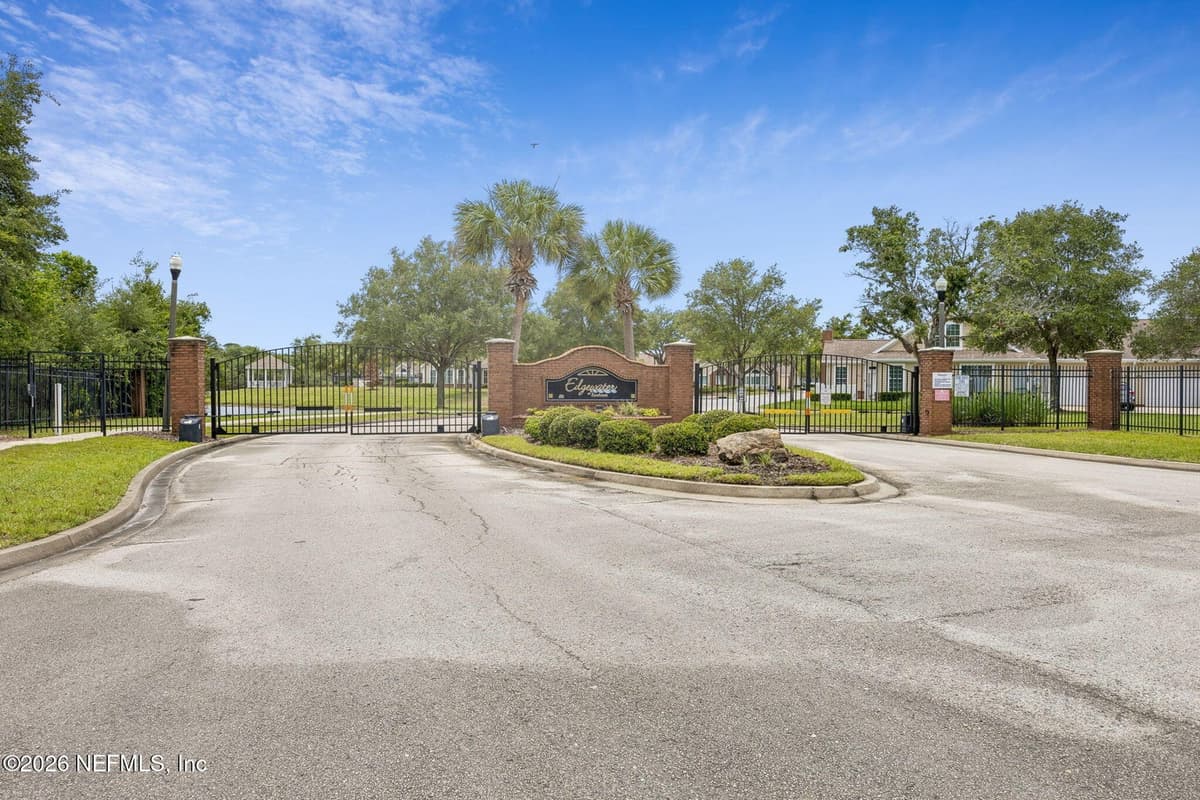 4295 EDGEWATER CROSSING Drive 4-3, Jacksonville, FL 32257, Jacksonville, FL - photo 2