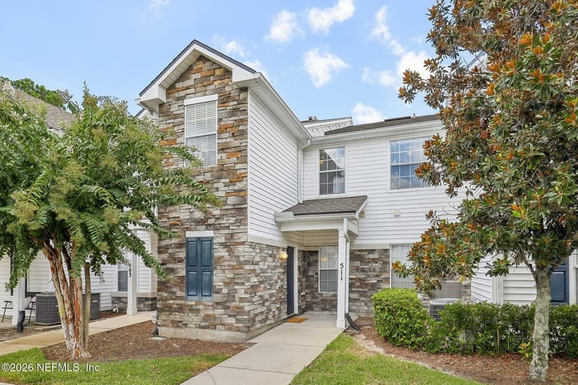 2200 MARSH HAWK Lane 511, Fleming Island, FL 32003