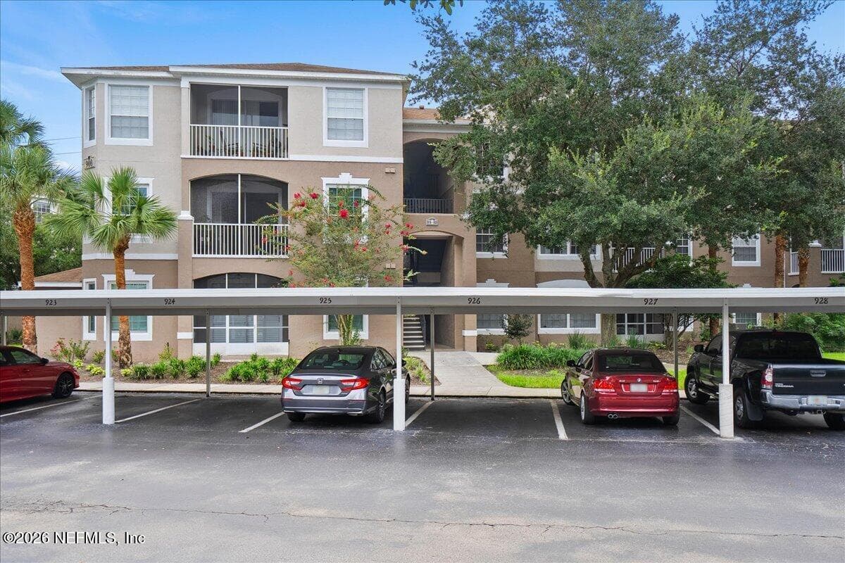 10550 BAYMEADOWS Road 924, Jacksonville, FL 32256, Jacksonville, FL - photo 1