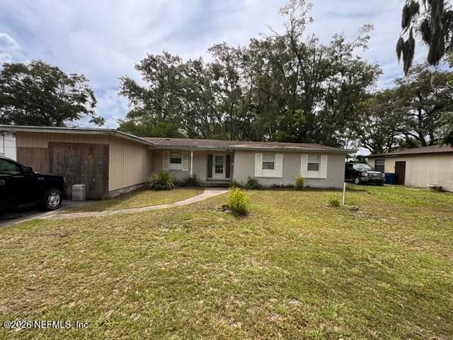3455 THORNHILL Drive, Jacksonville, FL 32277