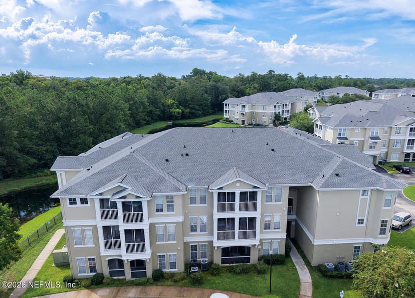 8290 GATE Parkway 608, Jacksonville, FL 32216