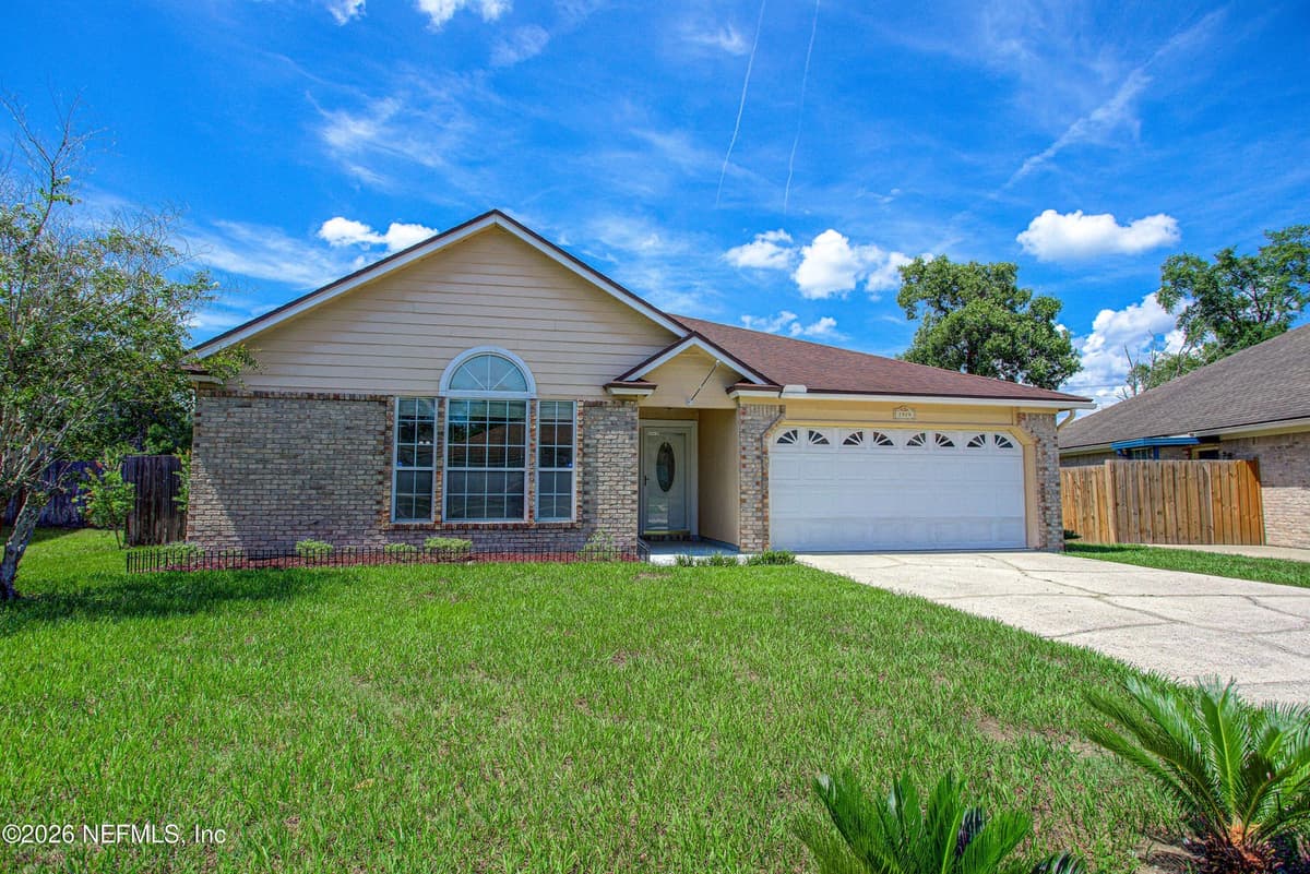 7975 MACINNES Drive, Jacksonville, FL 32244, Jacksonville, FL - photo 2