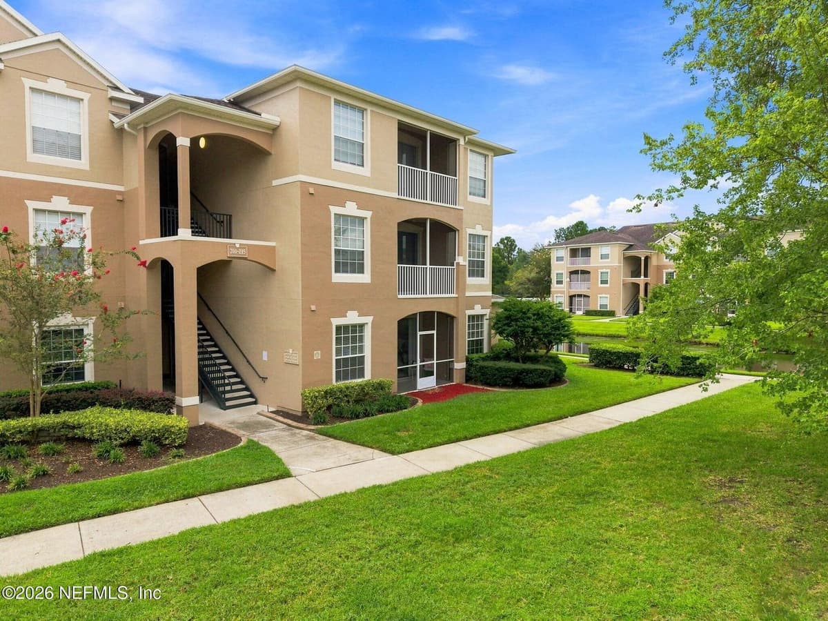 7990 BAYMEADOWS Road E 201, Jacksonville, FL 32256, Jacksonville, FL - photo 2