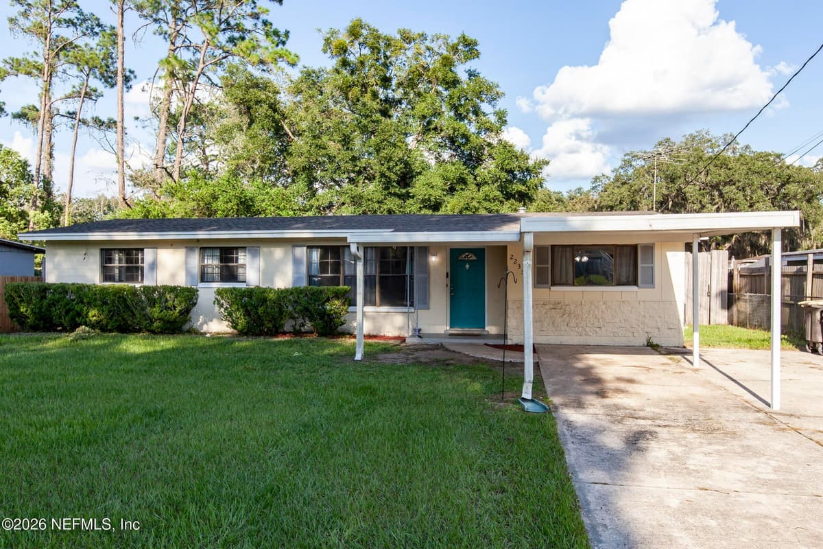 2233 LA VALLE Drive, Jacksonville, FL 32210, Jacksonville, FL - photo 2