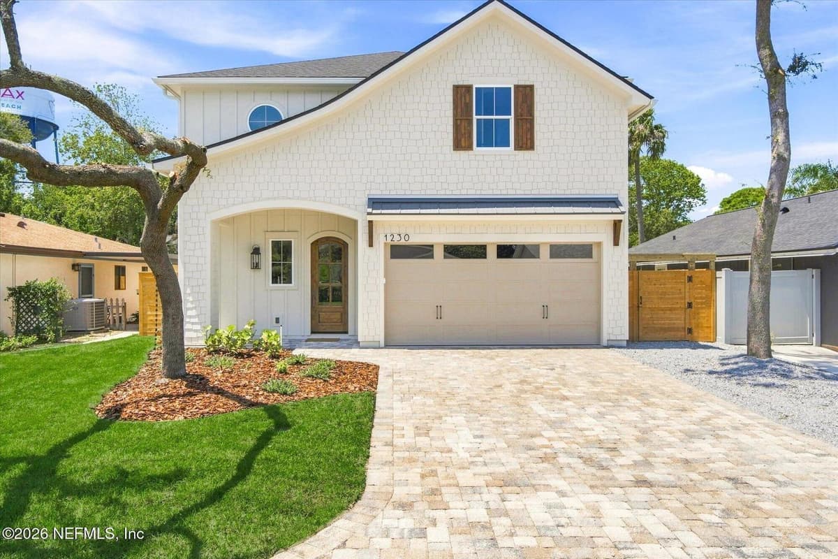 1230 12TH Street N, Jacksonville Beach, FL 32250, Jacksonville Beach, FL - photo 2