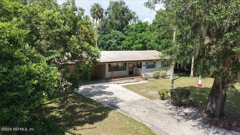 206 OLEANDER Avenue, Crescent City, FL 32112