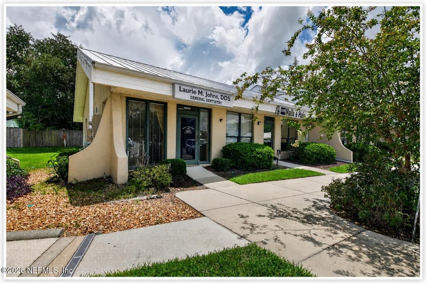 1700 WELLS Road 7, Orange Park, FL 32073