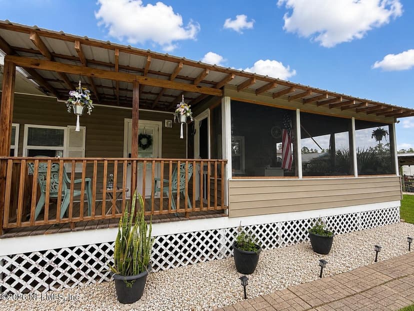 120 BOCA RATON Road, Satsuma, FL 32189