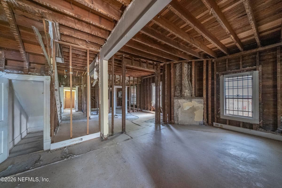 141 E 5TH Street, Jacksonville, FL 32206, Jacksonville, FL - photo 2