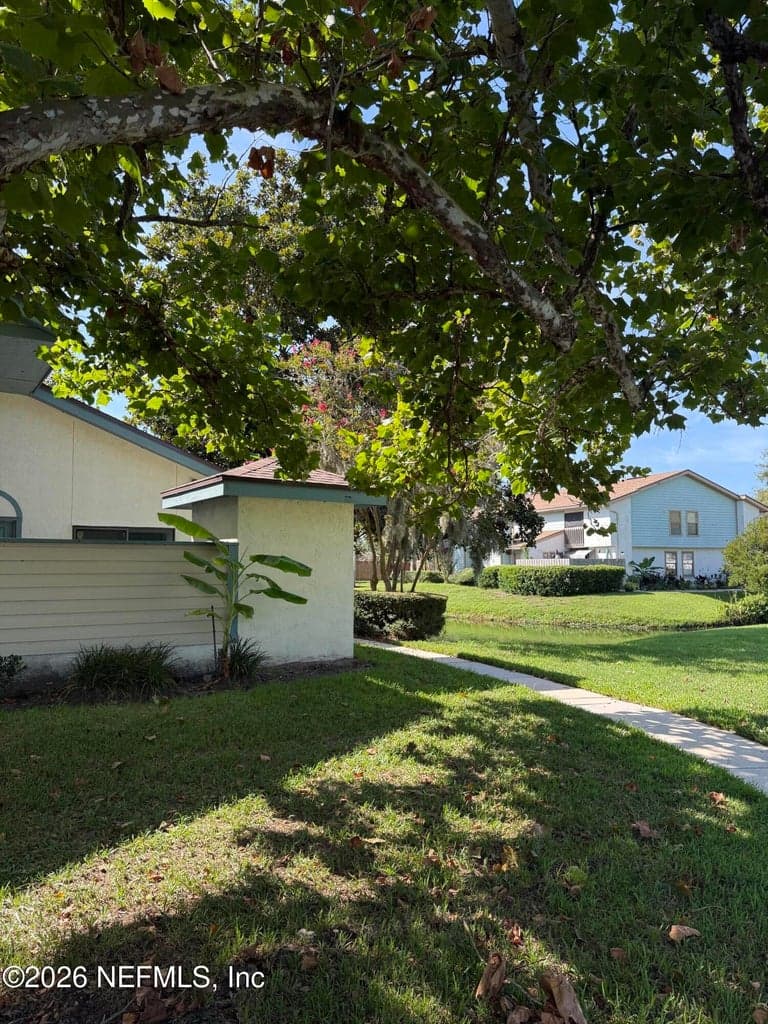1702 CHALLENGER Court W 1702, Jacksonville, FL 32233, Jacksonville, FL - photo 3