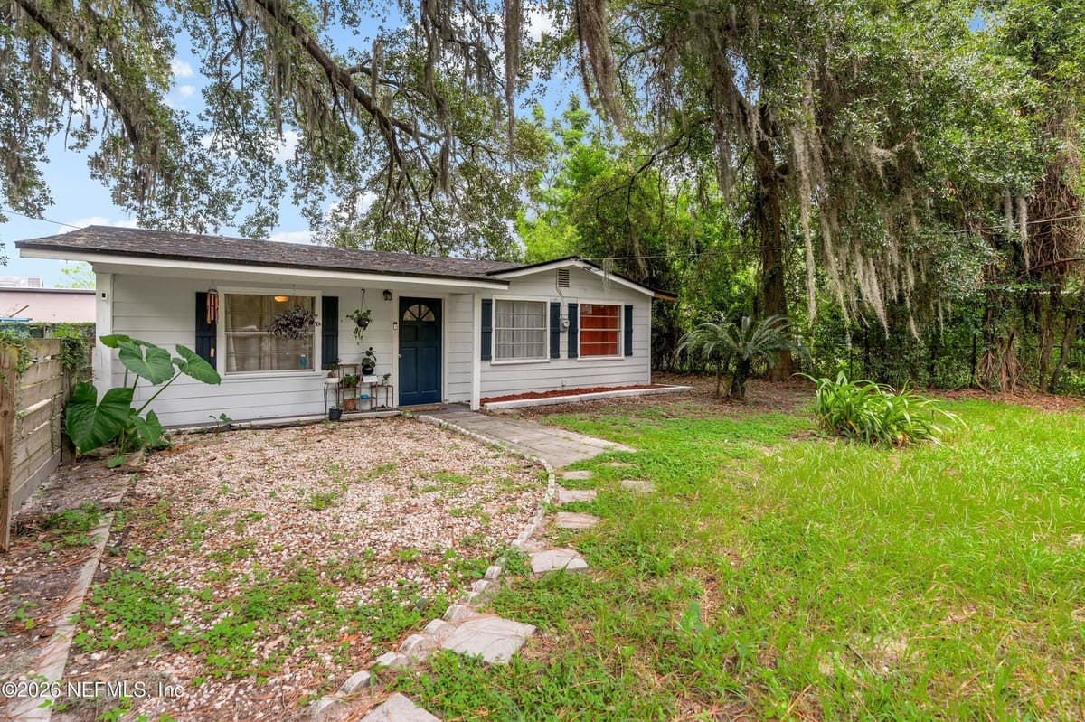 5163 DELPHIN Lane, Jacksonville, FL 32244, Jacksonville, FL - photo 2