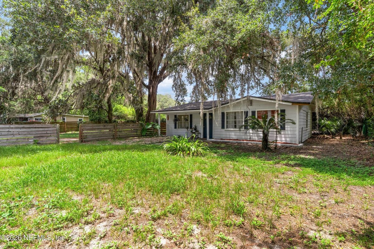 5163 DELPHIN Lane, Jacksonville, FL 32244, Jacksonville, FL - photo 3