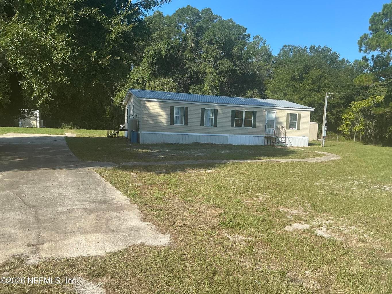 130 YANCEY Circle, Satsuma, FL 32189