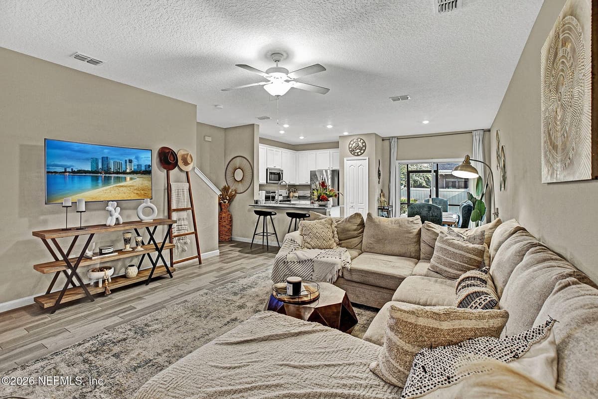 1311 SALT RIDGE Avenue, Jacksonville, FL 32218, Jacksonville, FL - photo 2