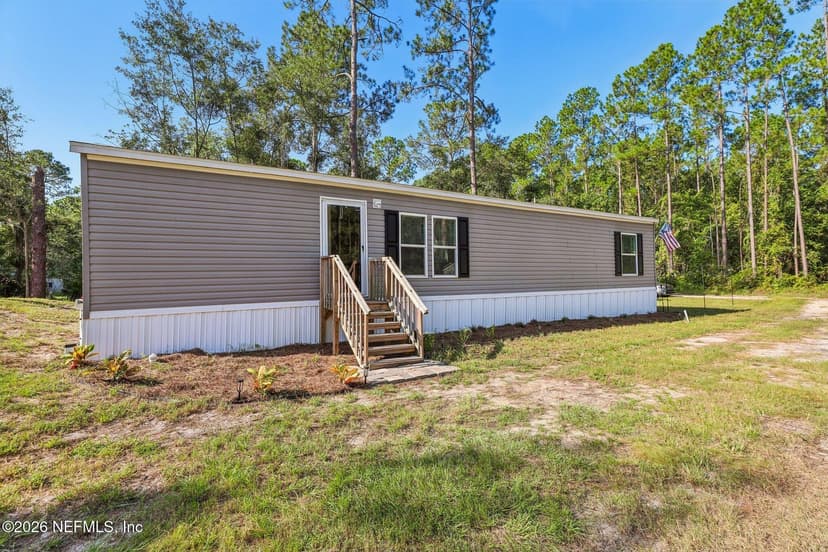 114 BARRACUDA Drive, Palatka, FL 32177
