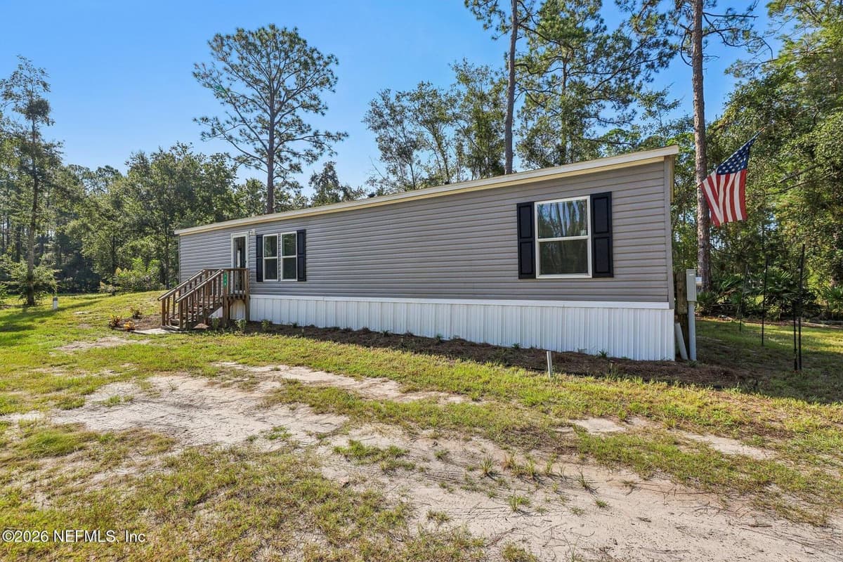 114 BARRACUDA Drive, Palatka, FL 32177, Palatka, FL - photo 2