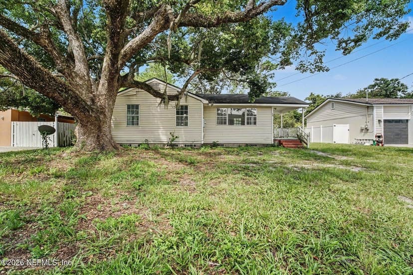 328 LAURINA Street, Jacksonville, FL 32216