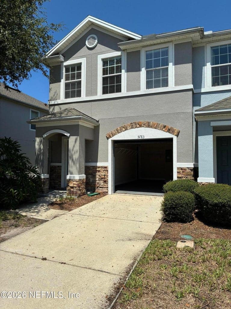 5783 PARKSTONE CROSSING Drive, Jacksonville, FL 32258