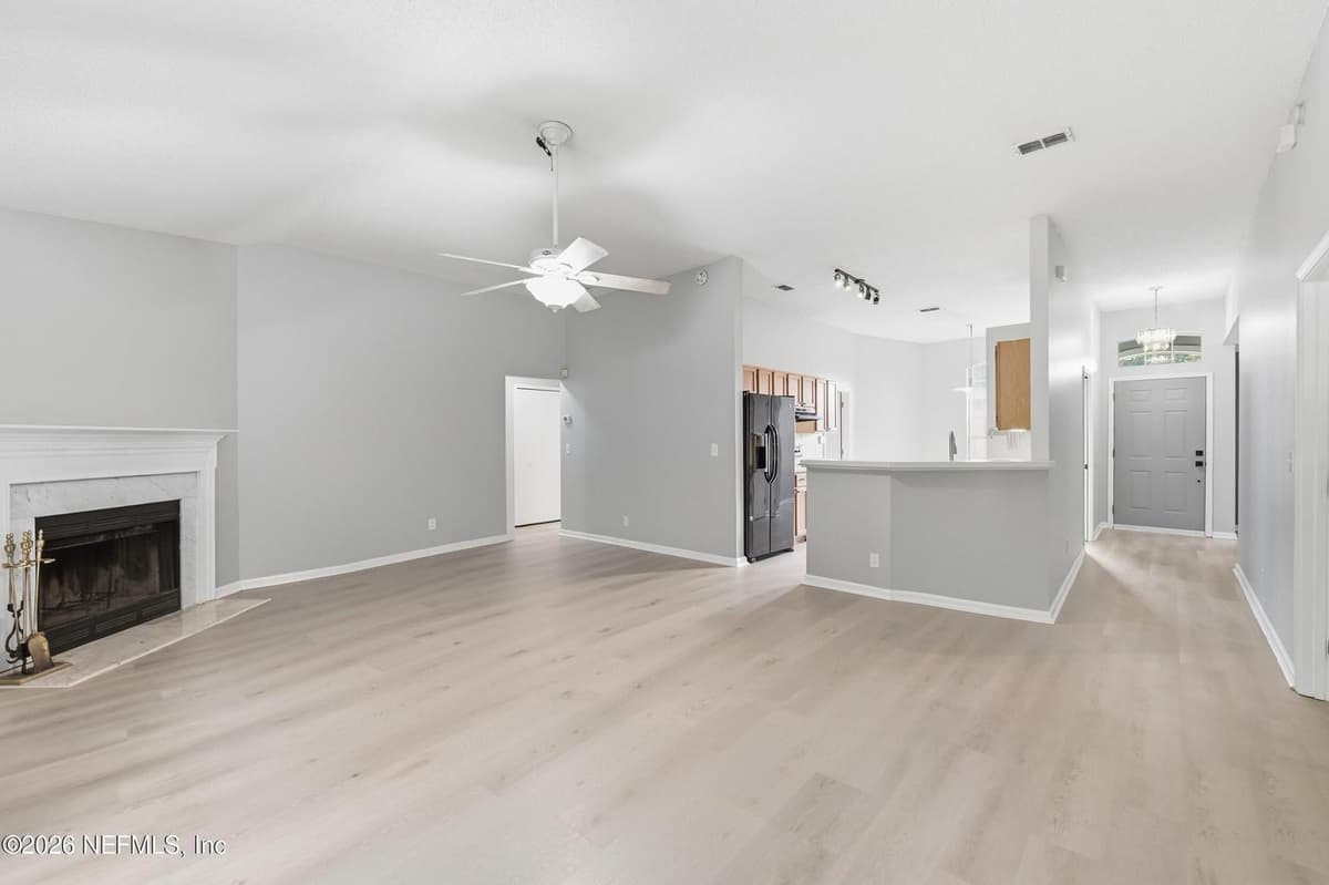 1712 CHANDELIER Circle W, Jacksonville, FL 32225, Jacksonville, FL - photo 3