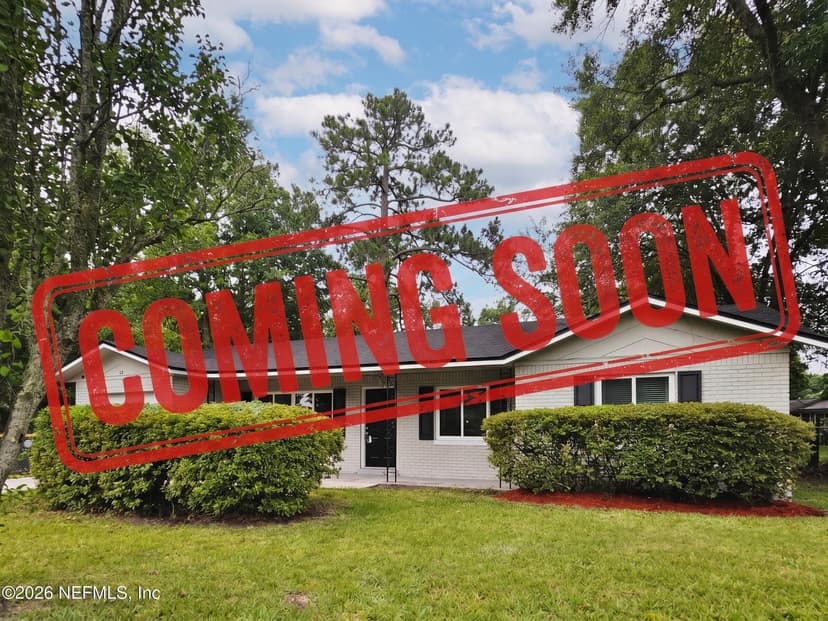 1114 SANTIAGO Drive, Jacksonville, FL 32221
