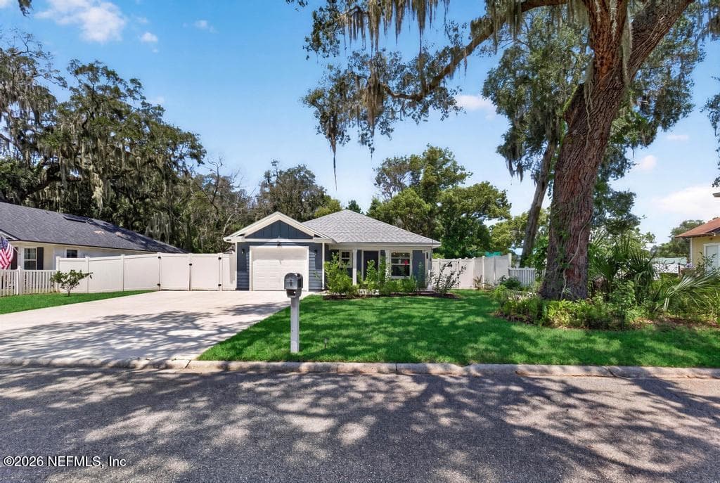 806 COVE Street, Green Cove Springs, FL 32043, Green Cove Springs, FL - photo 2