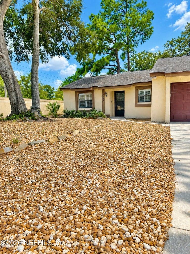 8688 DEERMOSS Way W, Jacksonville, FL 32217, Jacksonville, FL - photo 3