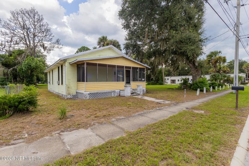 1407 ST JOHNS Avenue, Palatka, FL 32177