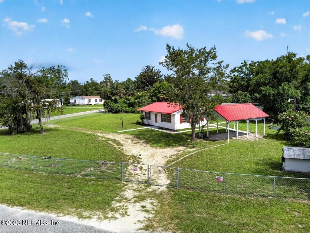 344 5TH Way, Interlachen, FL 32148, Interlachen, FL - photo 1