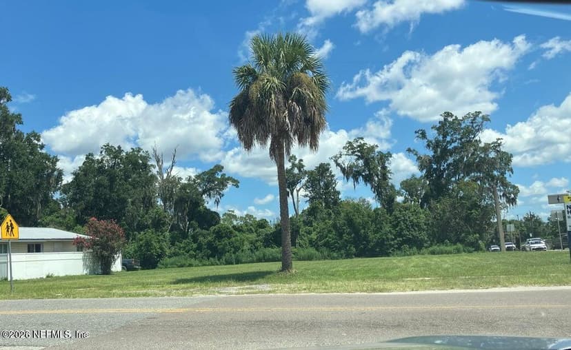 206 S OAKRIDGE Avenue, Green Cove Springs, FL 32043