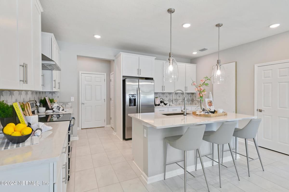 6067 CROSSROADS STATION Drive, Jacksonville, FL 32205, Jacksonville, FL - photo 3