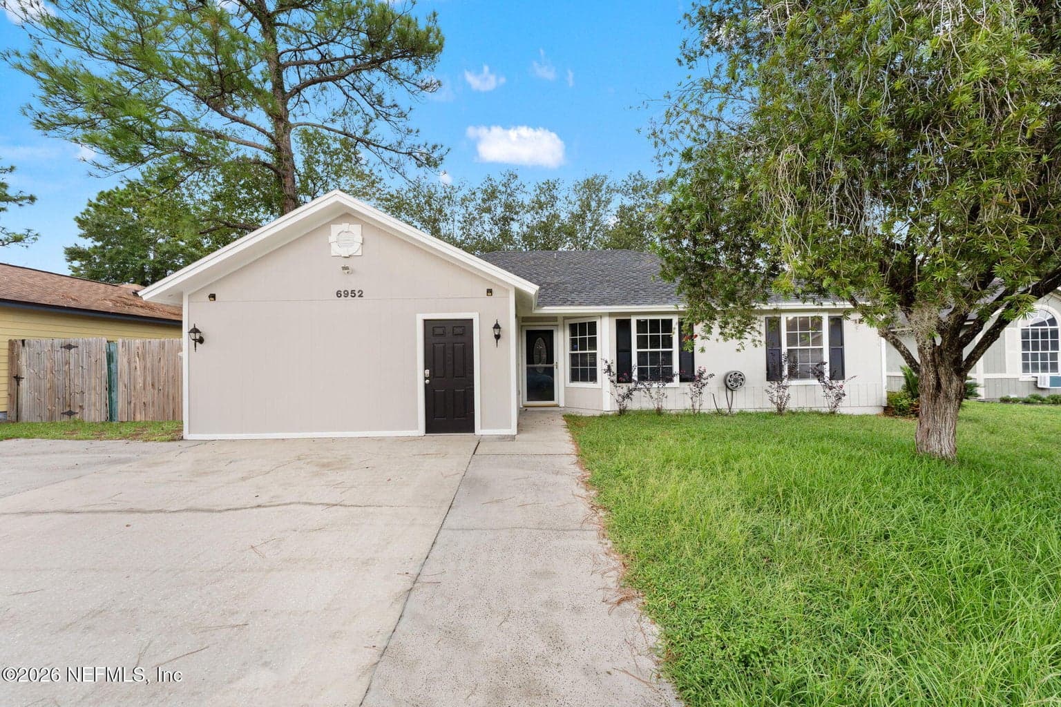 6952 HUNTINGTON WOODS Circle E, Jacksonville, FL 32244, Jacksonville, FL - photo 1