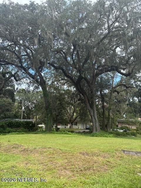 1410 REDBUD Lane, Jacksonville, FL 32207